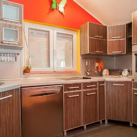 Nadja Appartement *